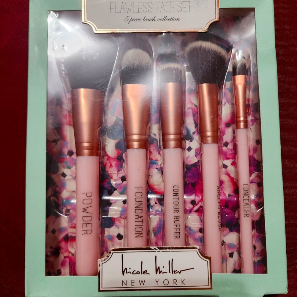 Makeup Brushes